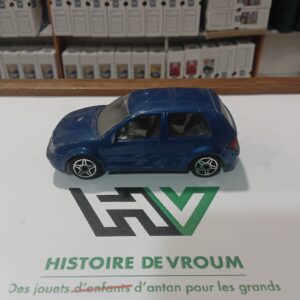 Volkswagen Golf 1998 Bburago 1/43