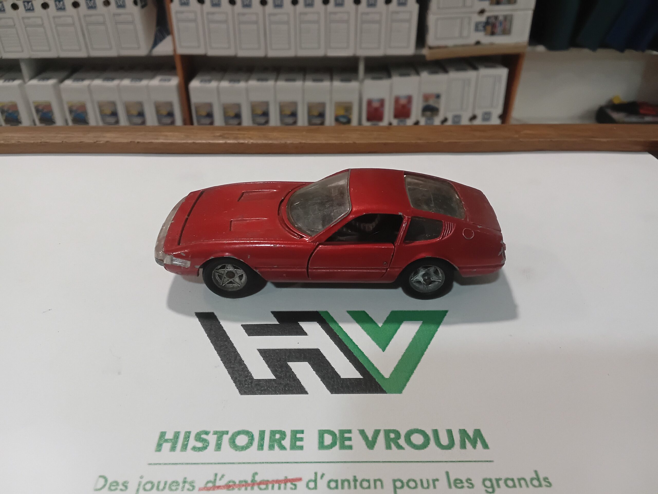 Ferrari 365 GTB4 n°165 Solido 1/43