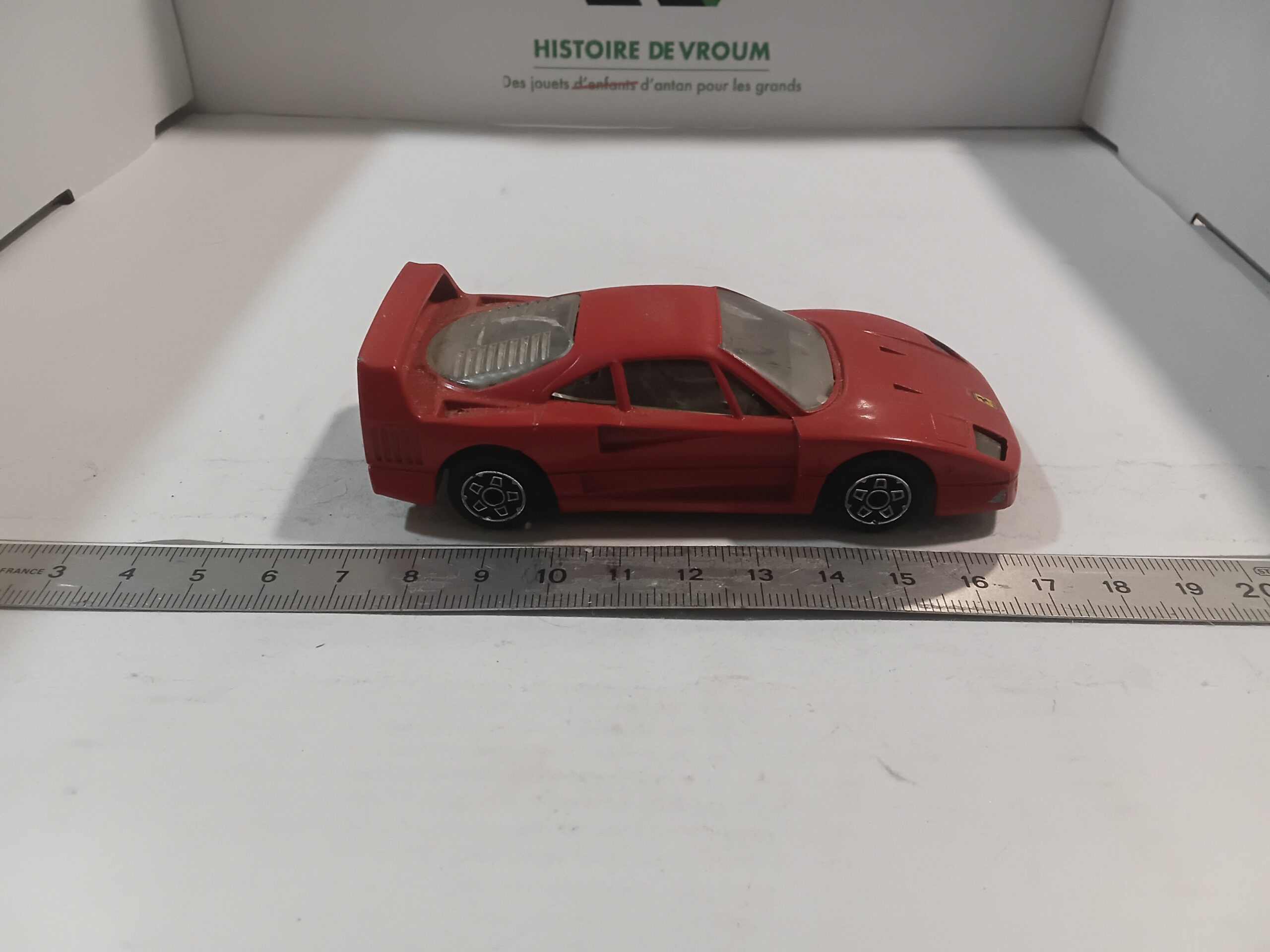 Ferrari F40 Rouge Bburago 1/43 – Image 4