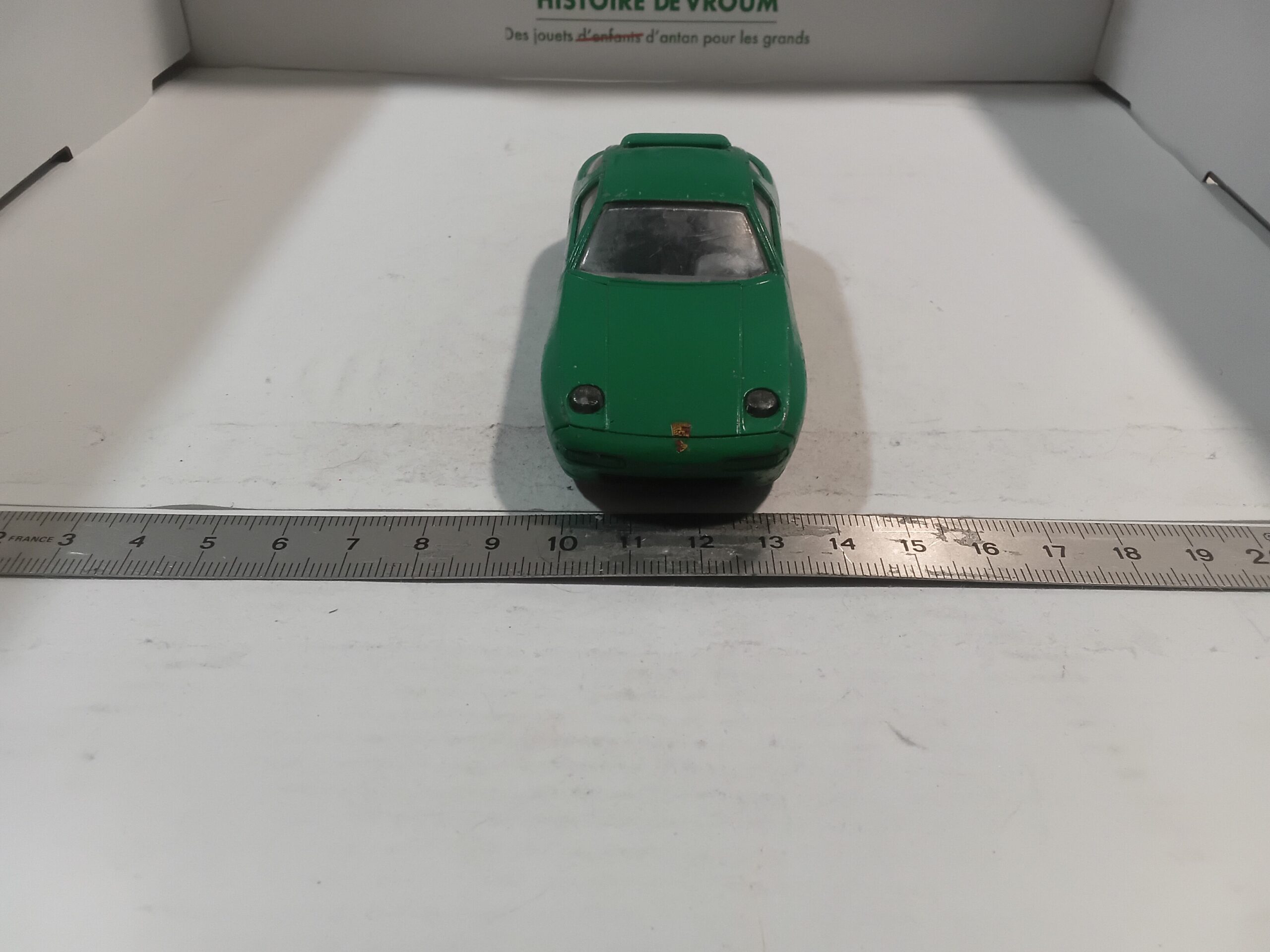 Porsche 928 S4 Verte Bburago 1/43 – Image 2