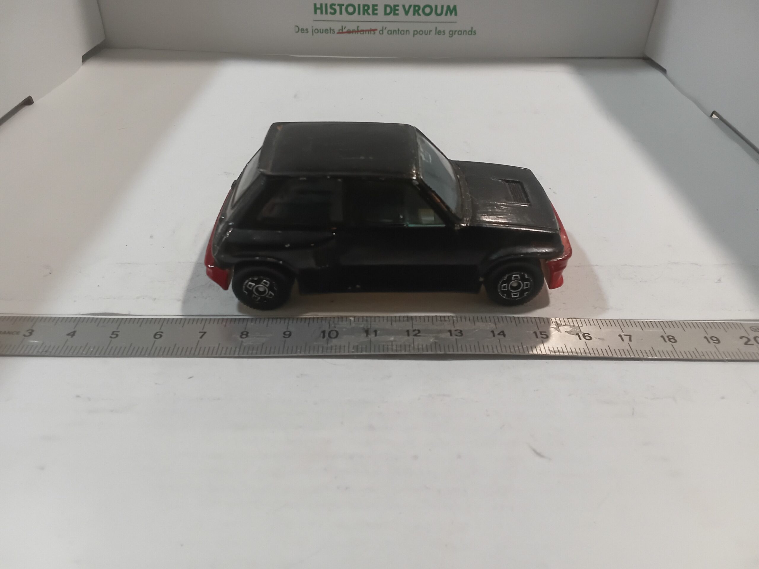 Renault 5 Turbo Noire Bburago 1/43 – Image 4