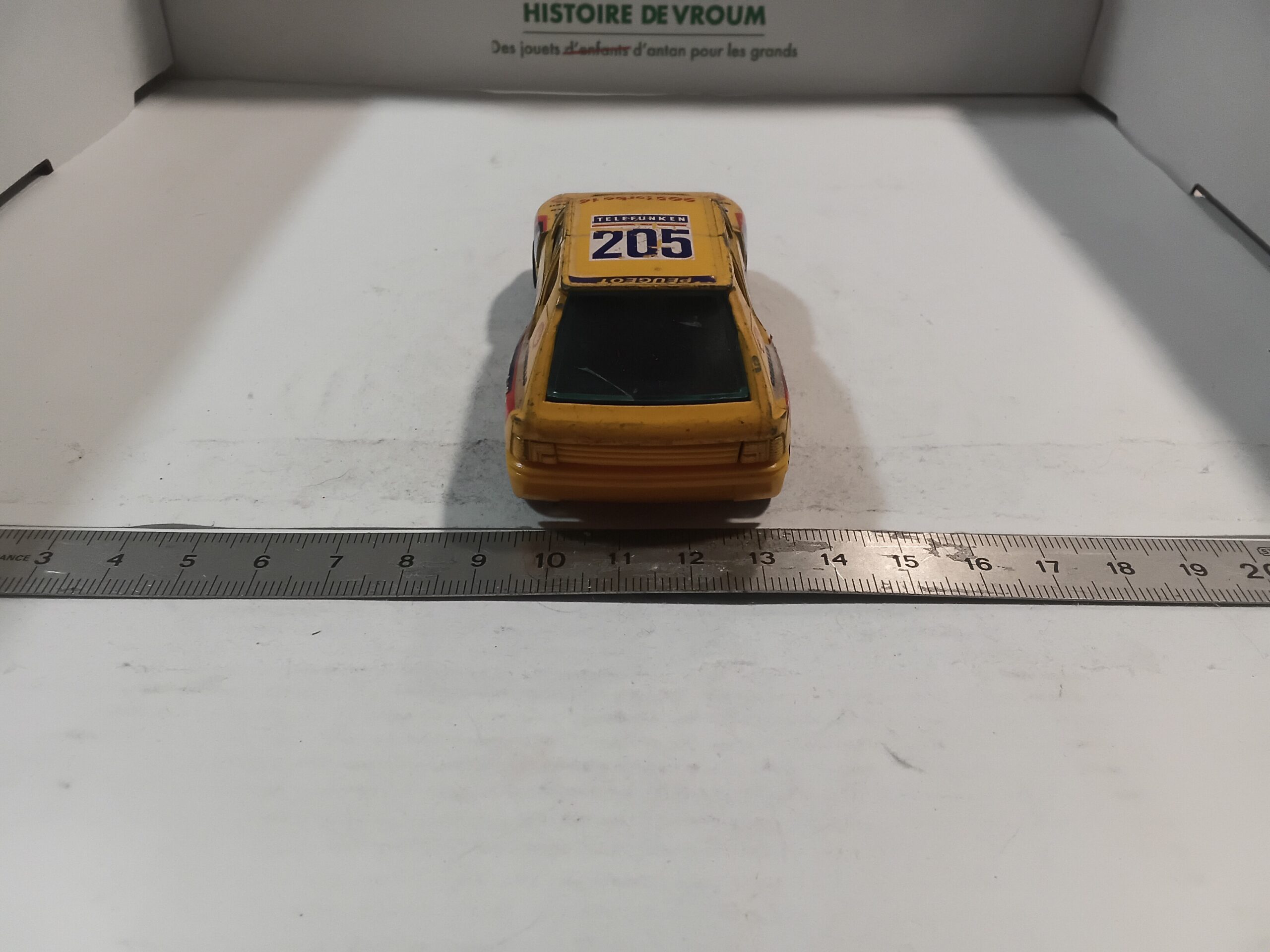 Peugeot 205 Turbo 16 Telefunken n°205 Bburago 1/43 – Image 3