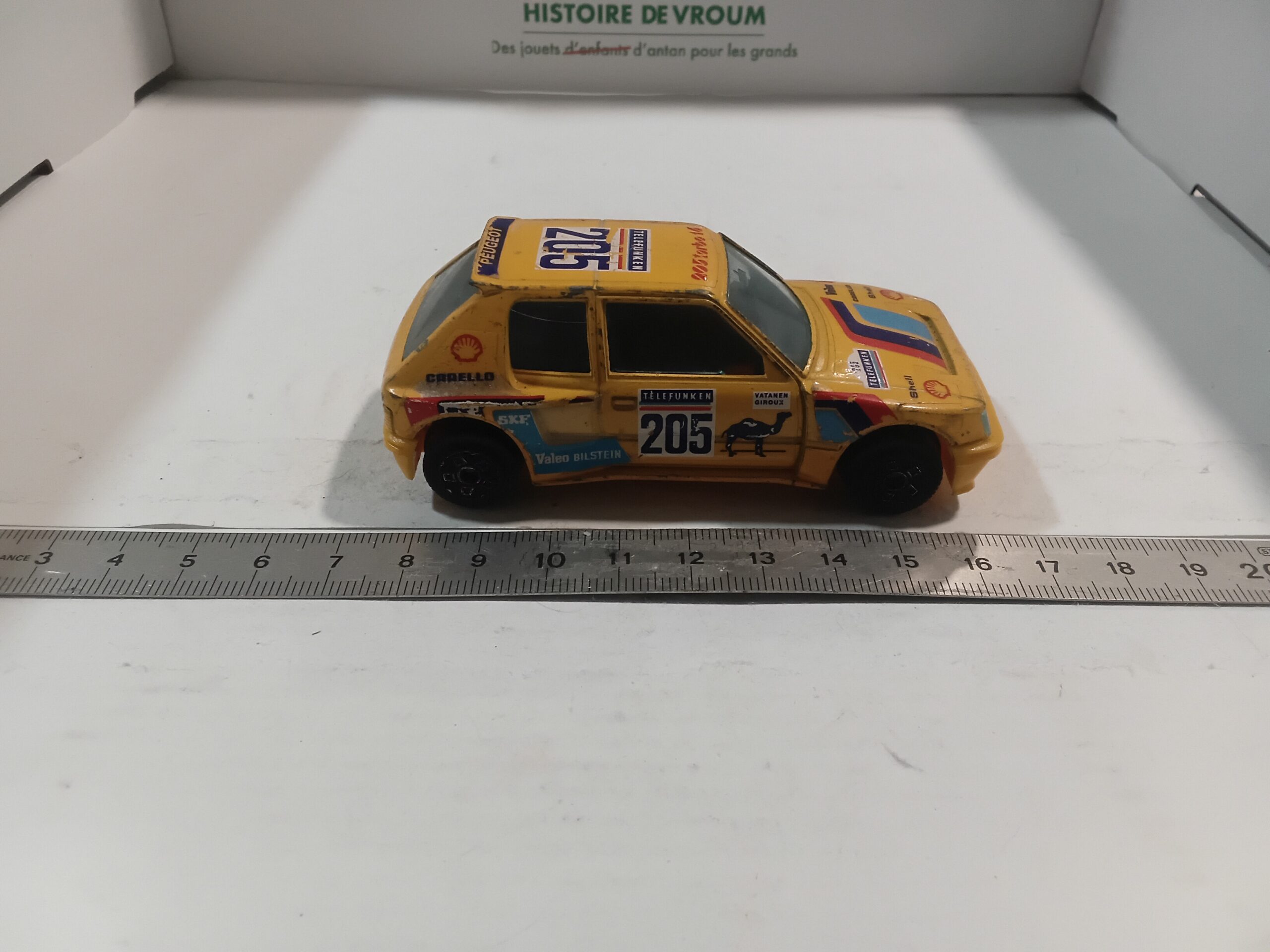 Peugeot 205 Turbo 16 Telefunken n°205 Bburago 1/43 – Image 4