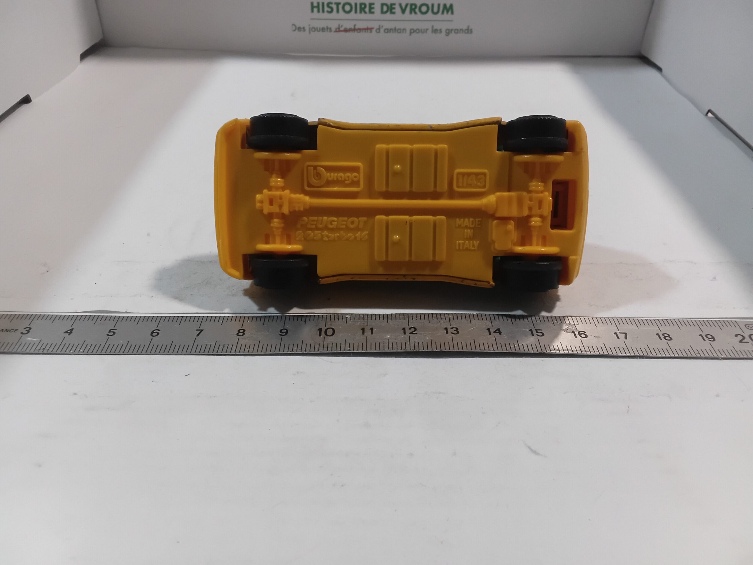 Peugeot 205 Turbo 16 Telefunken n°205 Bburago 1/43 – Image 5