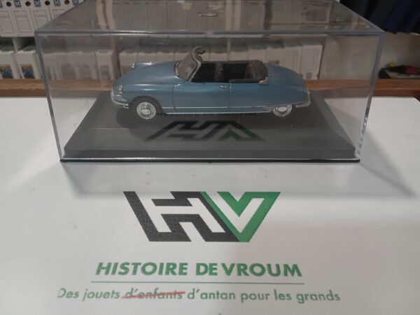 Citroën DS 19 Cabriolet 1961 Universal Hobbies 1/43