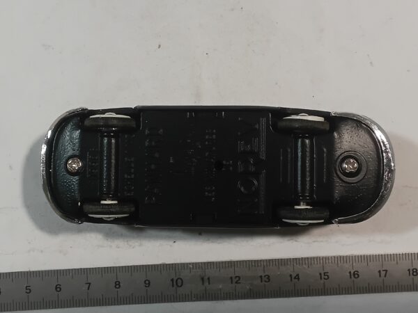 Panhard 17 Taxi Norev  1/43 – Image 5