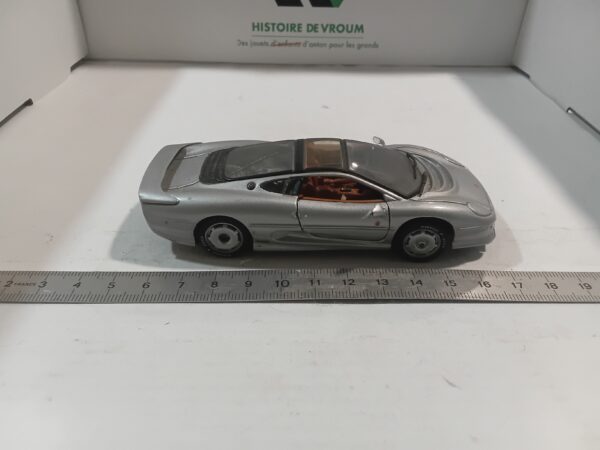 Jaguar XJ 220 DetailCars 1/43 – Image 4