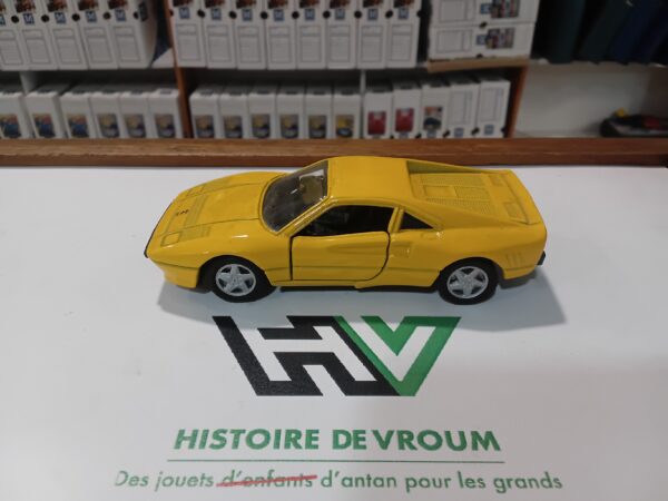 Ferrari 288 GTO Jaune Shell Maisto 1/36