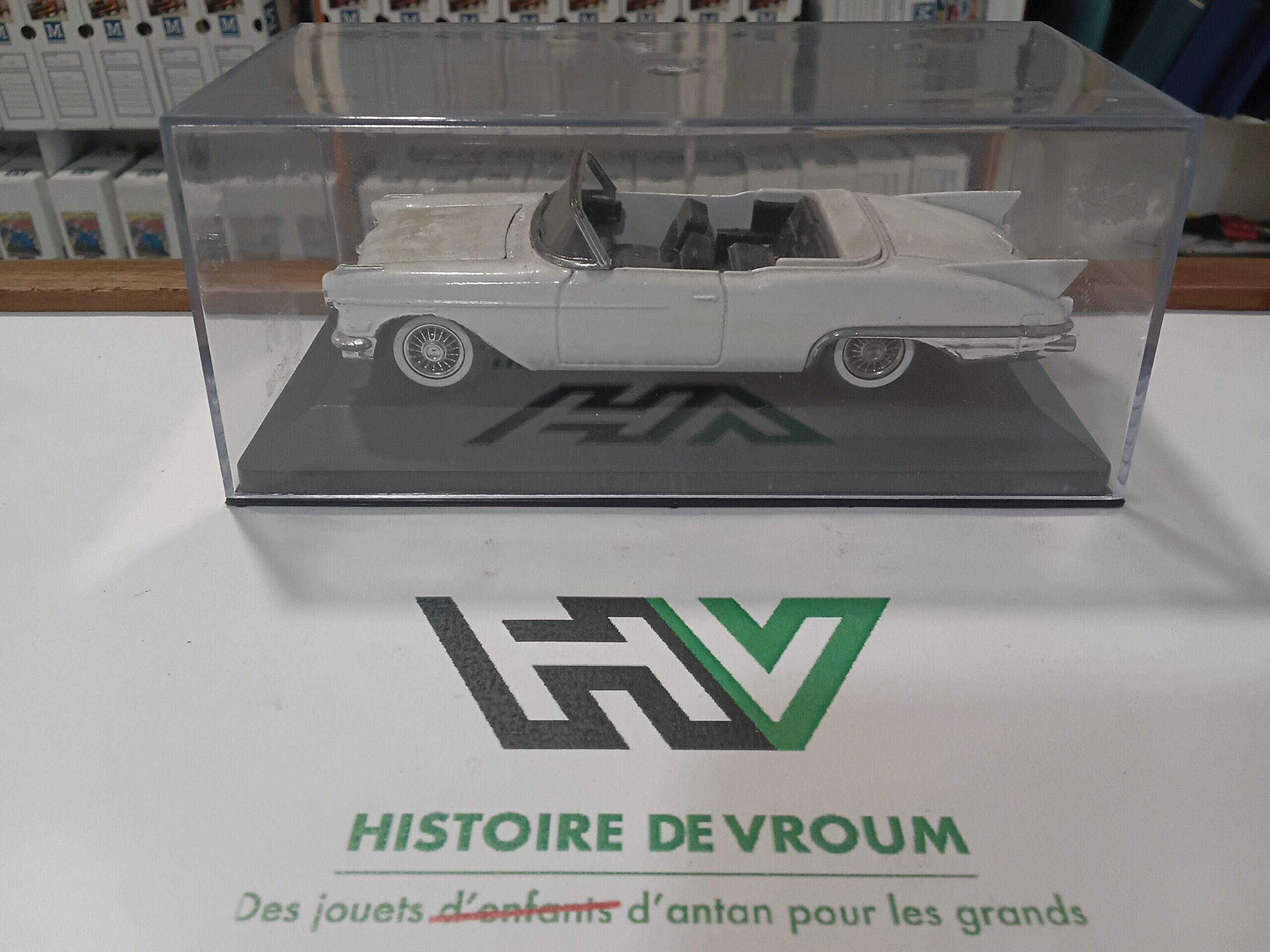 Cadillac Eldorado Biarritz 1957 Blanche Solido 1/43