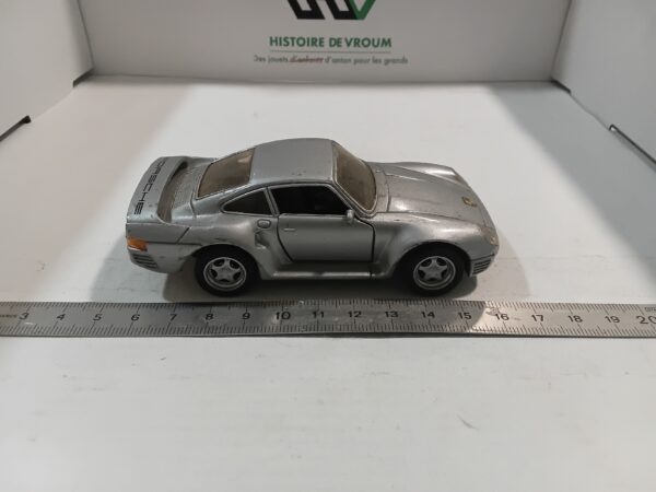 Porsche 959 Grise Shell Maisto 1/36 – Image 4