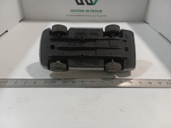 Porsche 959 Grise Shell Maisto 1/36 – Image 5