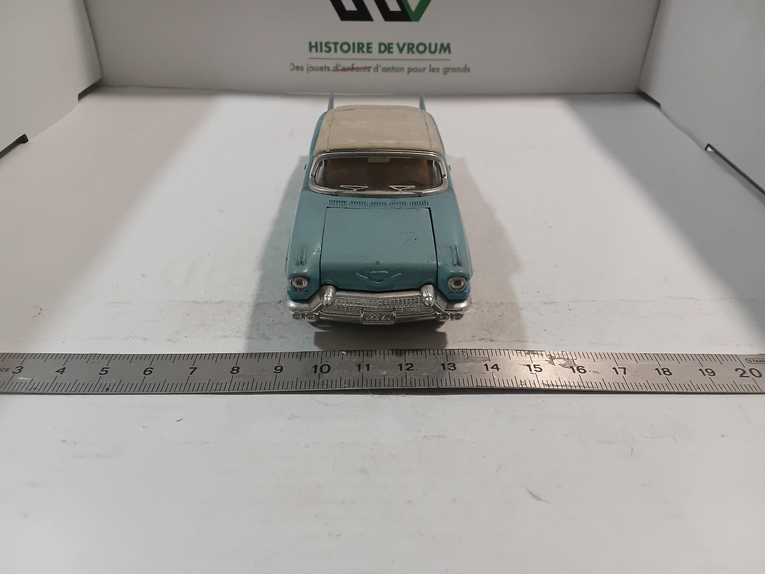 Cadillac Bleue Eldorado Biarritz 1957 Solido 1/43 – Image 2