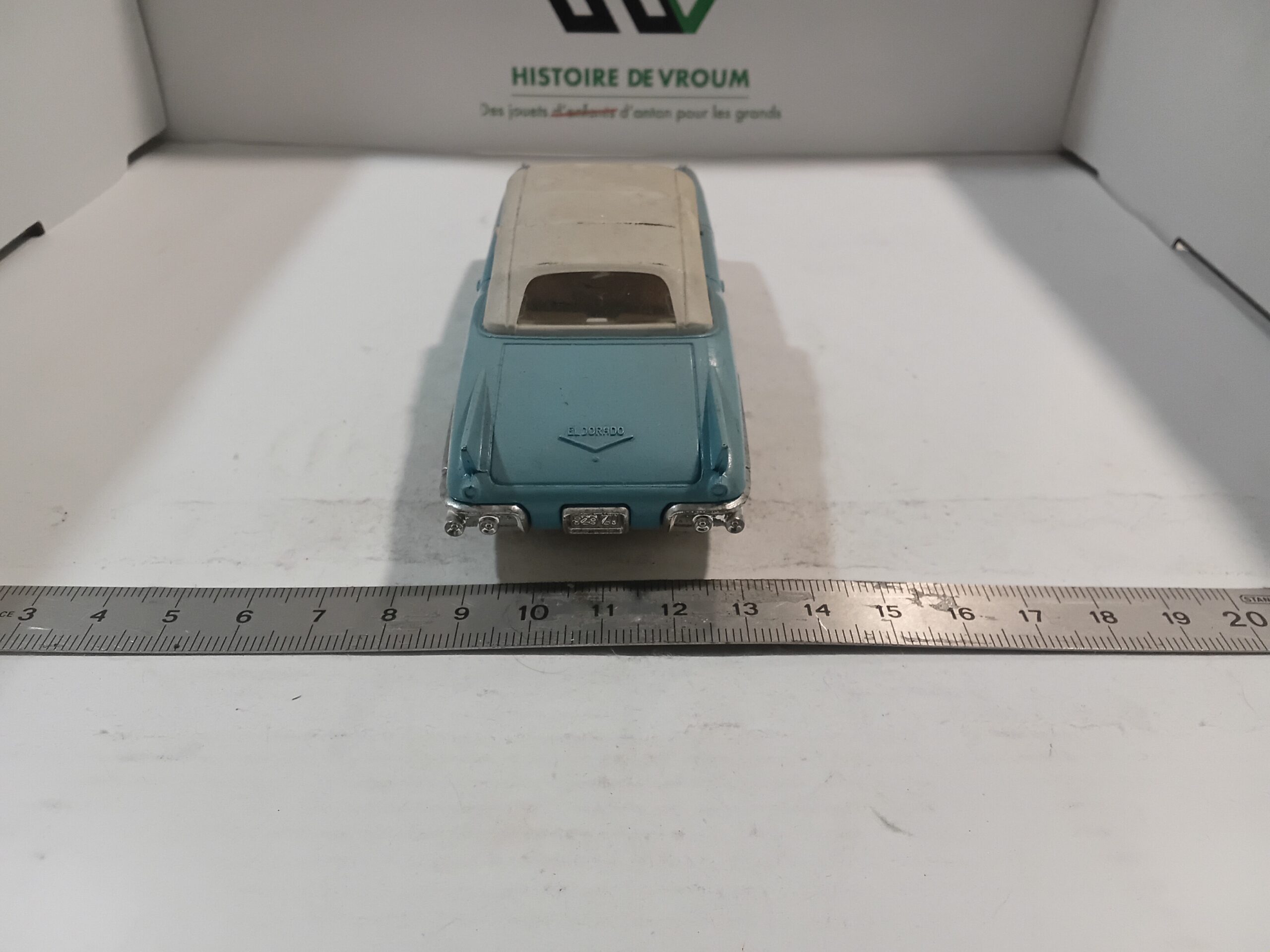 Cadillac Bleue Eldorado Biarritz 1957 Solido 1/43 – Image 3
