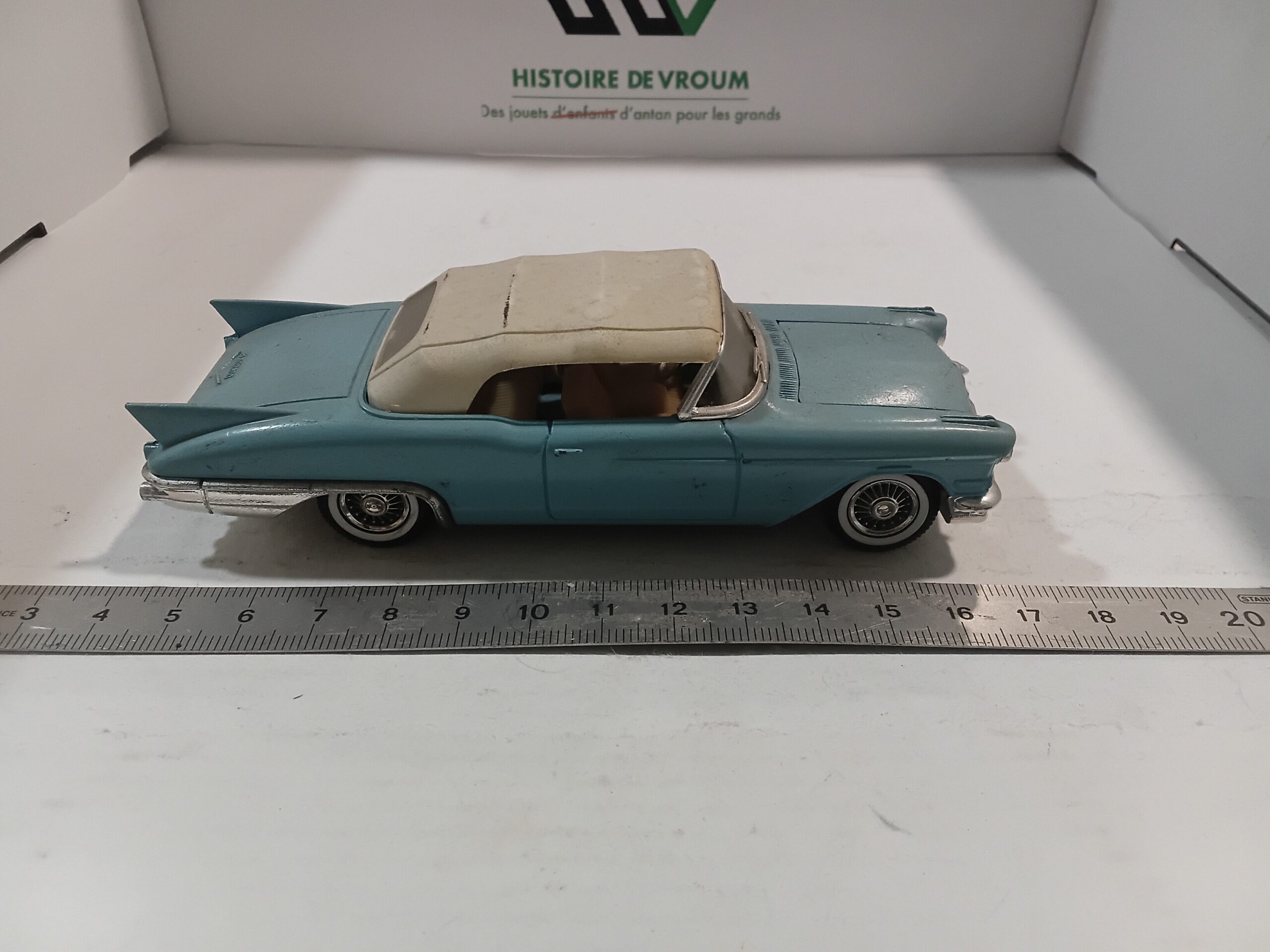 Cadillac Bleue Eldorado Biarritz 1957 Solido 1/43 – Image 4