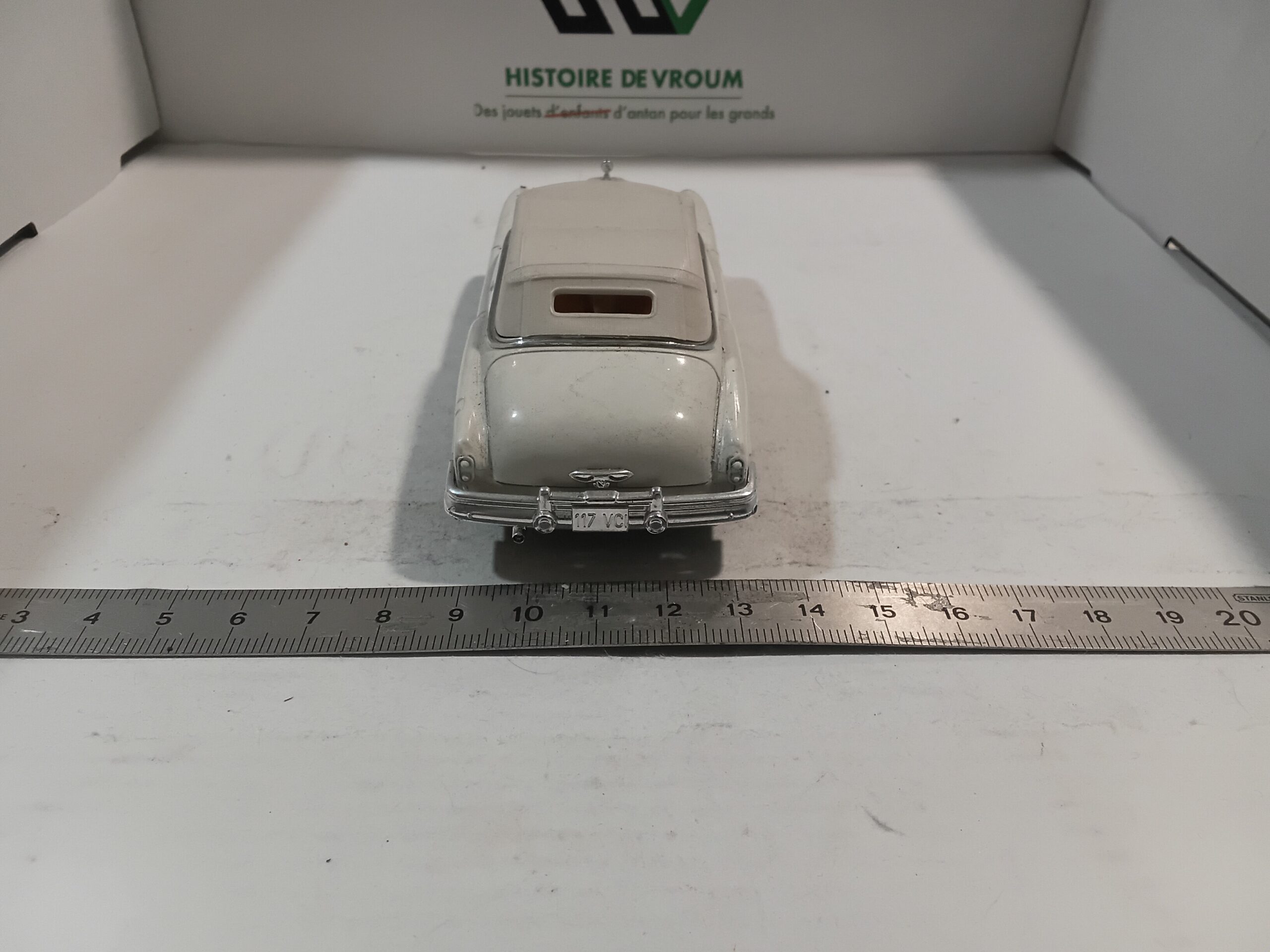 Buick 1950 Cabriolet Blanc 1/43 – Image 3