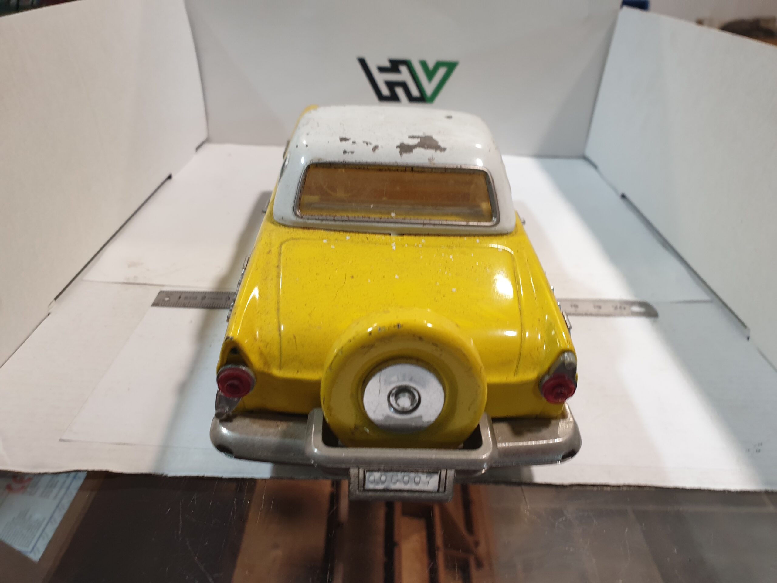 Ford Thunderbird Type 1956 avec hard Top LE668 50'Fifties – Image 3
