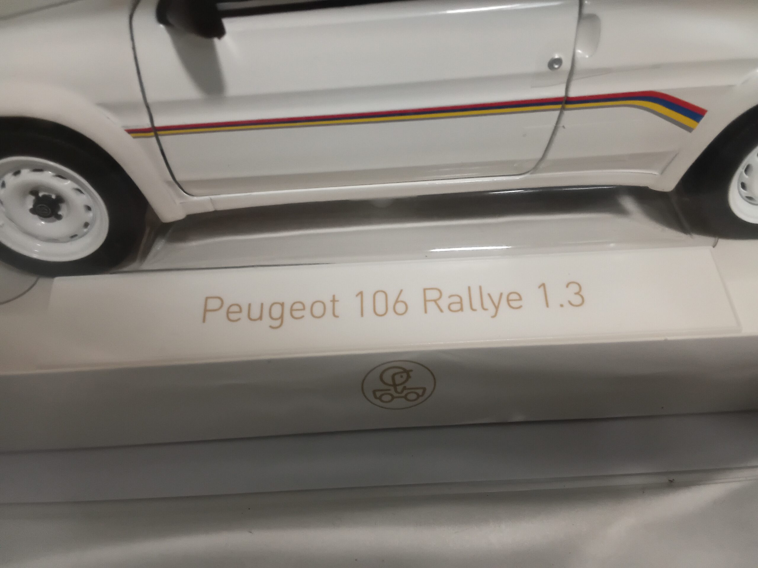 Voiture Miniature Norev 1/18 - Peugeot 106 Rallye 1.3 1993 - Réf. 184920 – Image 6