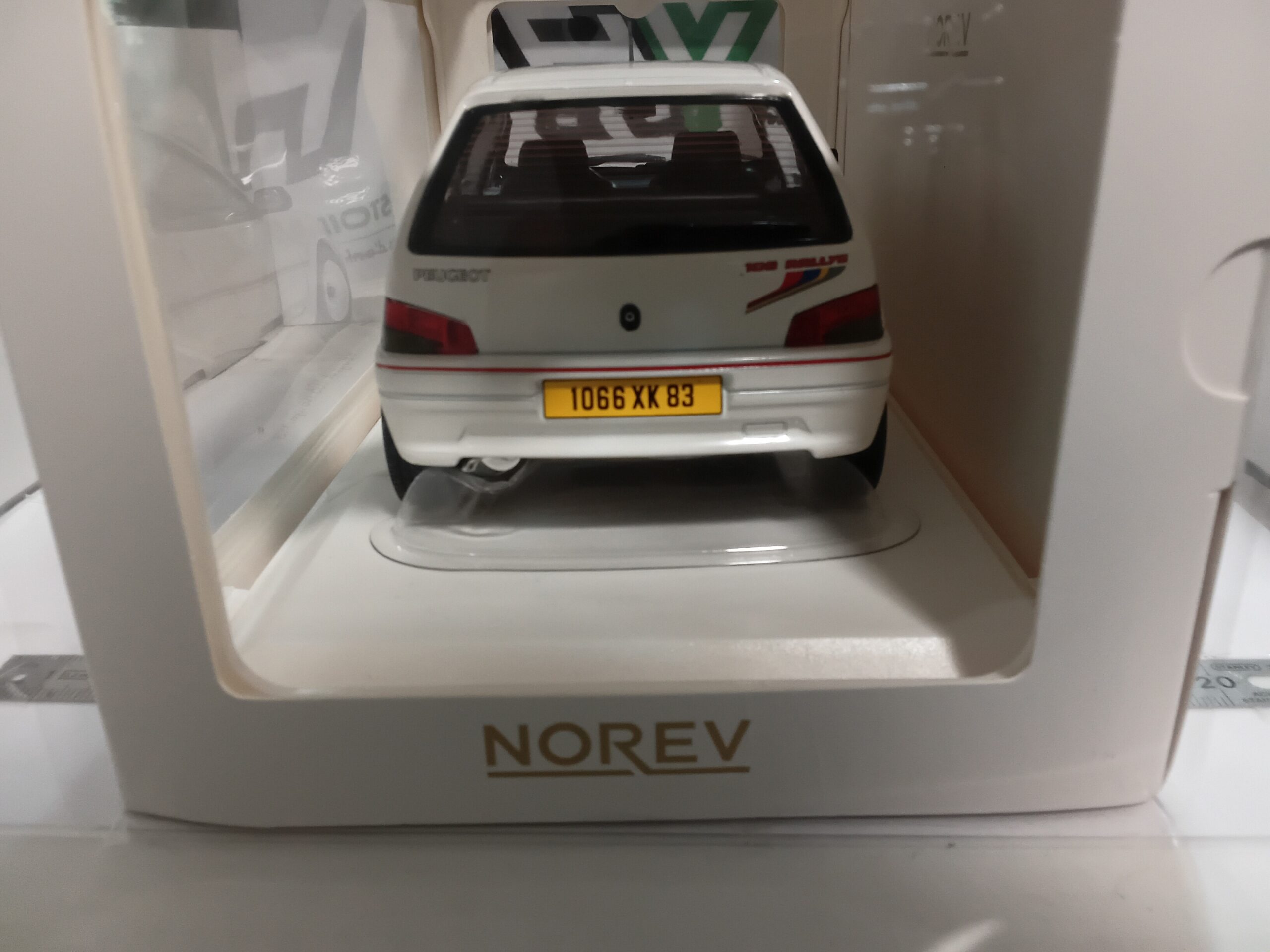 Voiture Miniature Norev 1/18 - Peugeot 106 Rallye 1.3 1993 - Réf. 184920 – Image 3