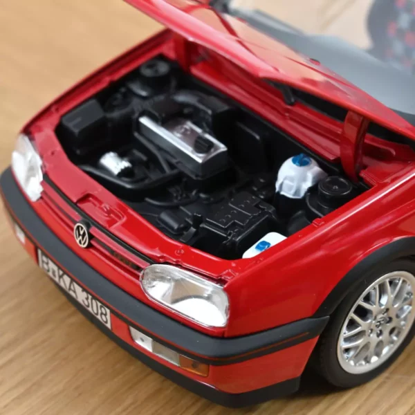 VW Golf GTI 1996 Rouge Flash 1/18 ( Précommande Livrable Septembre 2025 ) – Image 4