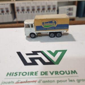 Majorette Camion SAVIEM Chambourcy yogourts Desserts Fromages