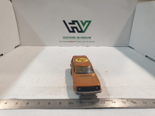 Miniature Majorette Volvo 245 DL 1/60 "Touring Club de France" – Image 7