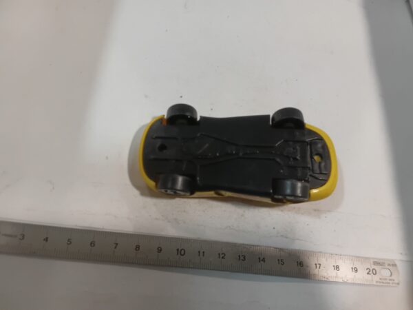 Dodge Viper "Wezz race Box" Jaune 1/43 – Image 7