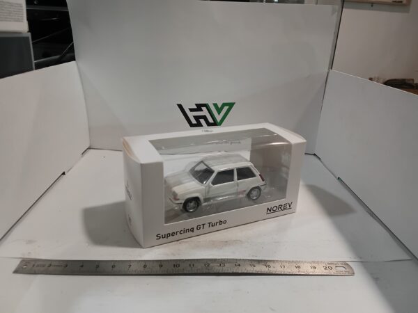 Renault SuperCinq GT Turbo Ph II 1988 Blanc Jet-car 1/43 – Image 2