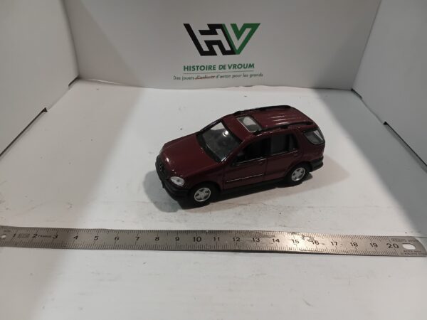 Mercedes Benz 1997 Bordeaux 1/43 – Image 5