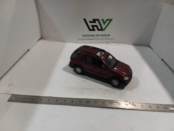 Mercedes Benz 1997 Bordeaux 1/43 – Image 6