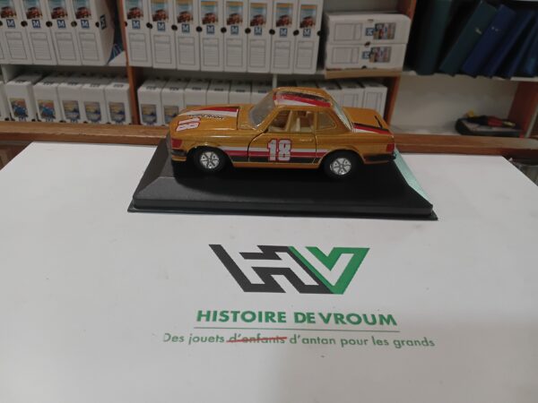 Mercedes Benz "Superior 18" 1/43 SS915-6