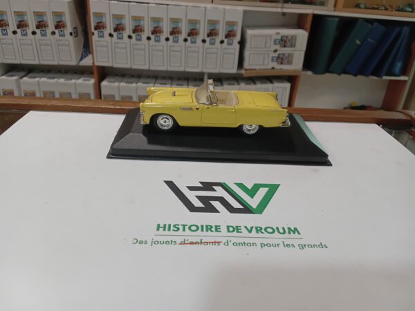 Ford Thunderbird 55 1/43 Jaune