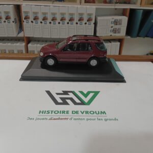 Mercedes Benz 1997 Bordeaux 1/43
