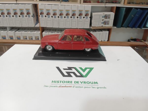 Renault 16 Rouge Solido 1/36