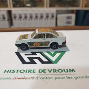 Miniature Matchbox Superfast Ford Escort RS2000 (1978) (1)