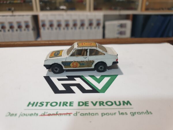 Miniature Matchbox Superfast Ford Escort RS2000 (1978) (1)