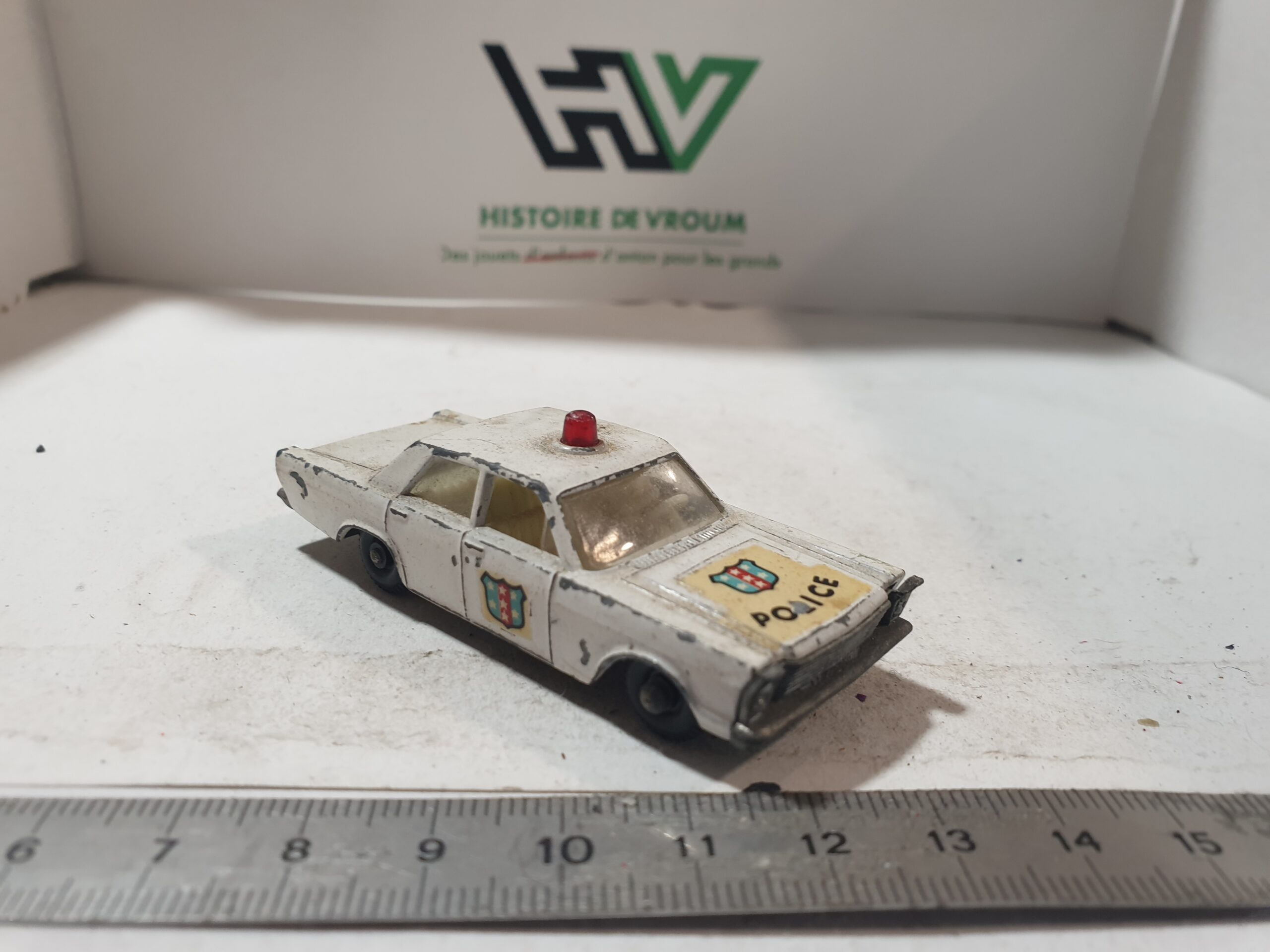Miniature Vintage Matchbox Lesney - Voiture de Police Ford Galaxie N°55/59 – Image 4