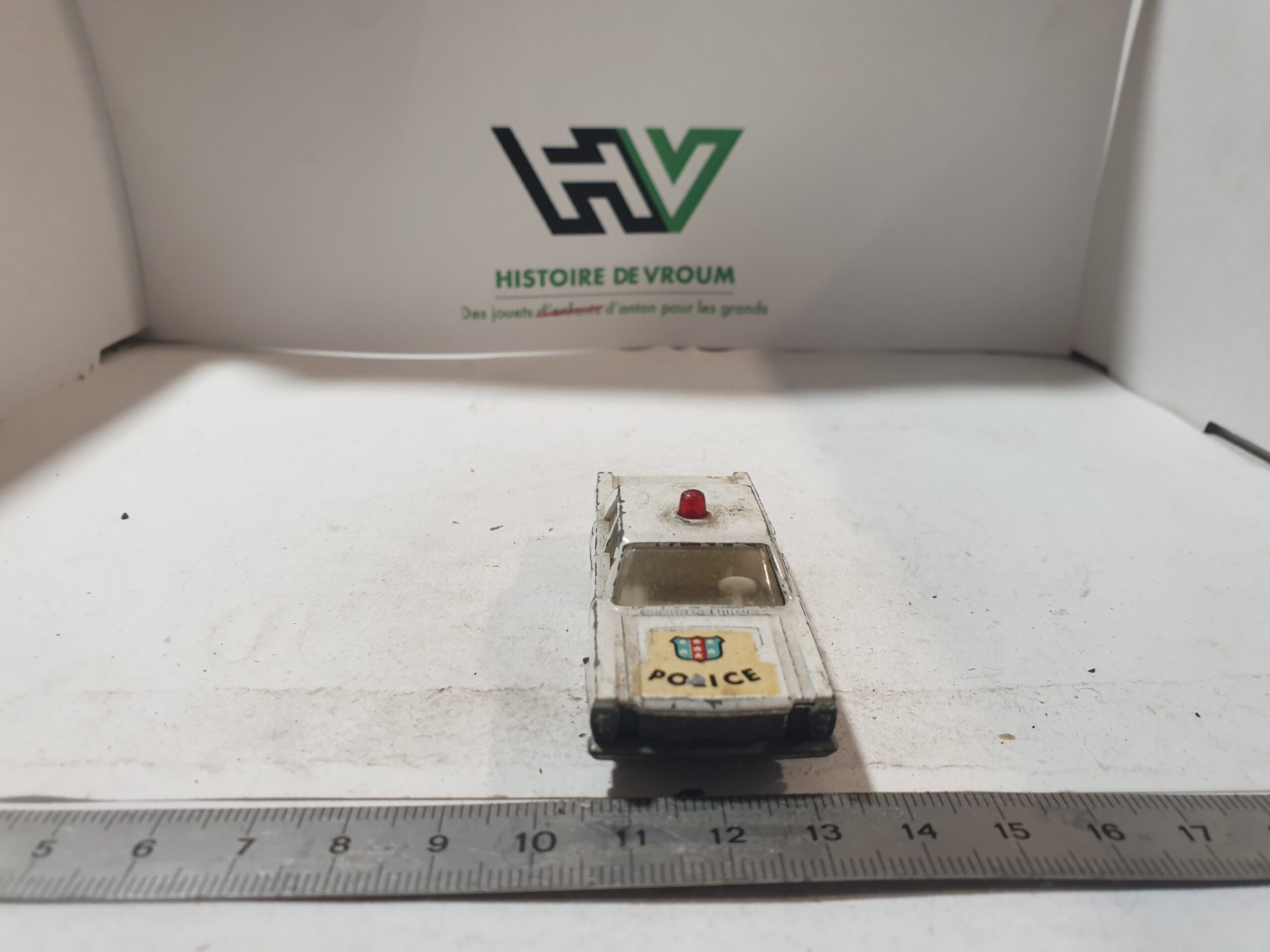 Miniature Vintage Matchbox Lesney - Voiture de Police Ford Galaxie N°55/59 – Image 5