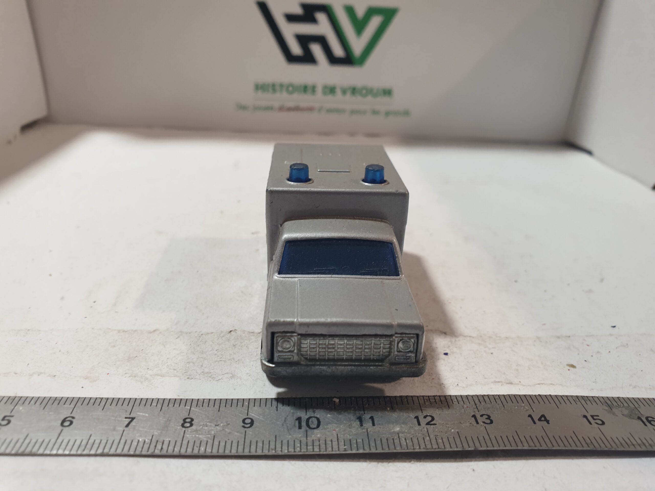 Rare Matchbox Superfast n°29 - Fourgon Rallye Paris-Dakar 1981 SFP - Très Bon État Collection – Image 5