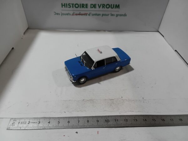 Taxi Lada 1200 Bleue 1980 1/43 – Image 2