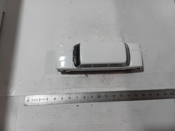 Fiat 125P Jamnik Blanche 1/43 – Image 8
