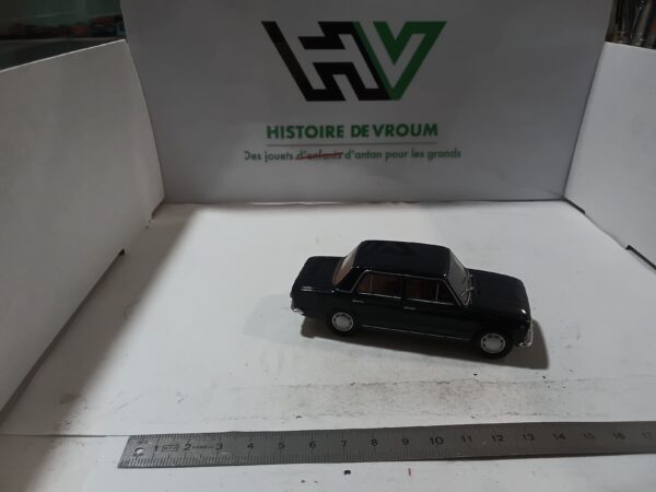 Fiat 124 Berlina 1966 1/43 – Image 6