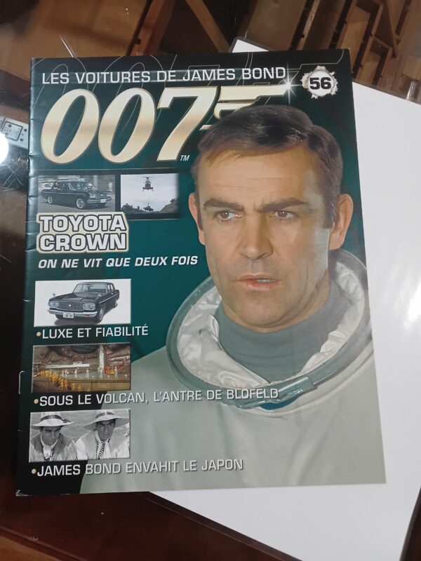 Toyota Crown - You Only Live Twice 007 James Bond + livret – Image 7