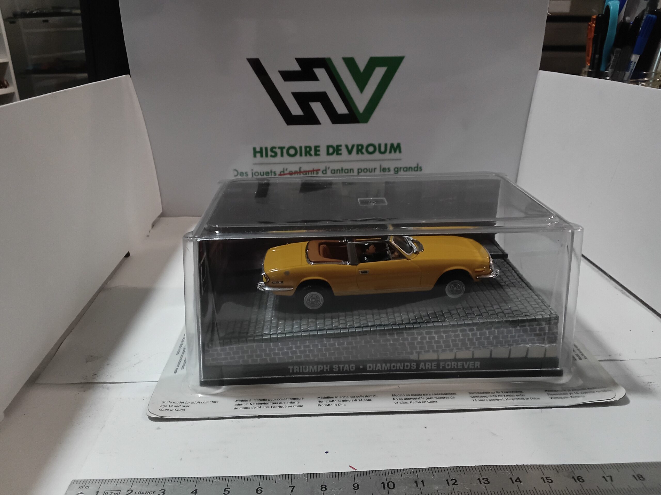 Triumph Stag - Diamonds Are Forever 007 James Bond + livret