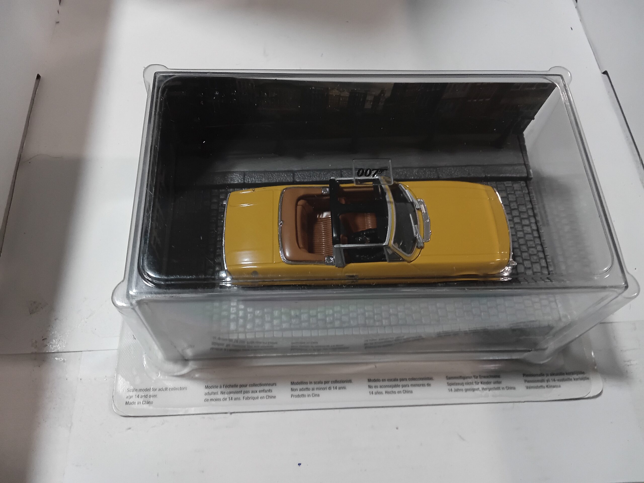 Triumph Stag - Diamonds Are Forever 007 James Bond + livret – Image 5