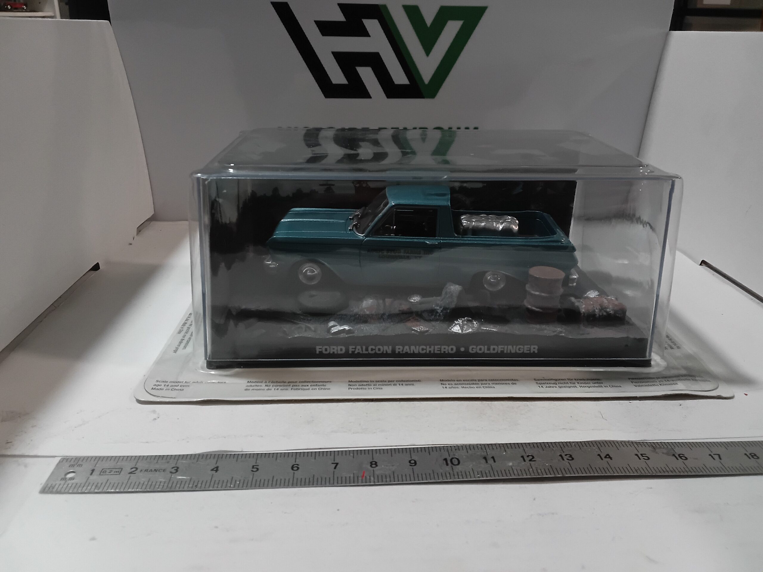 Ford Falcon Ranchero - Goldfinger 007 James Bond + livret