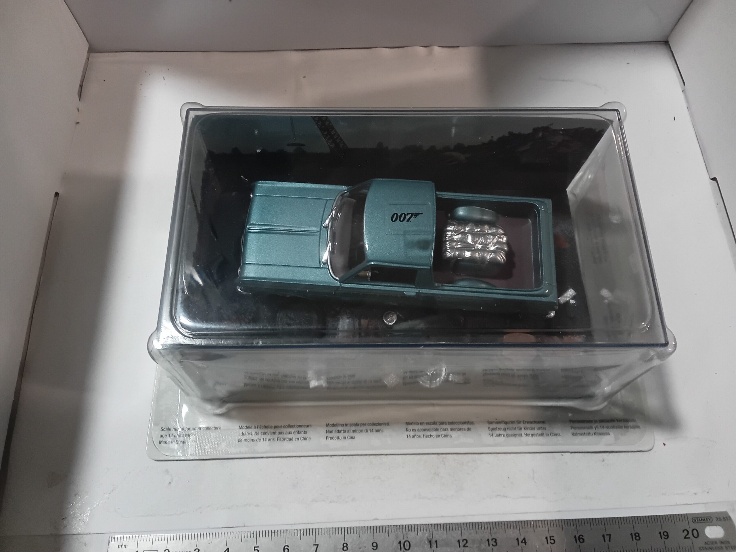 Ford Falcon Ranchero - Goldfinger 007 James Bond + livret – Image 5