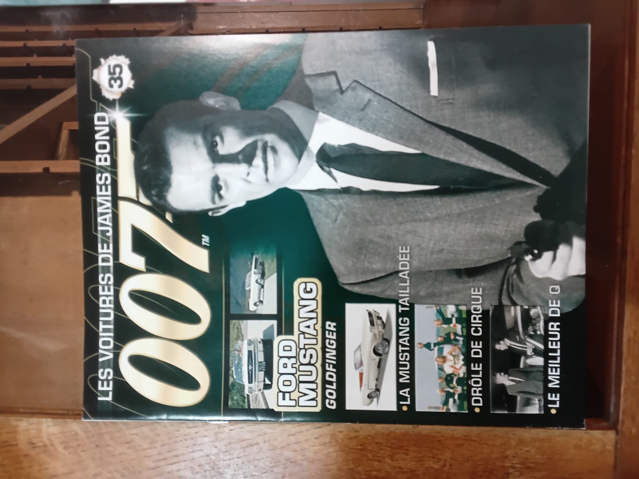 Ford Mustang Convertible - Goldfinger 007 James Bond + livret – Image 6