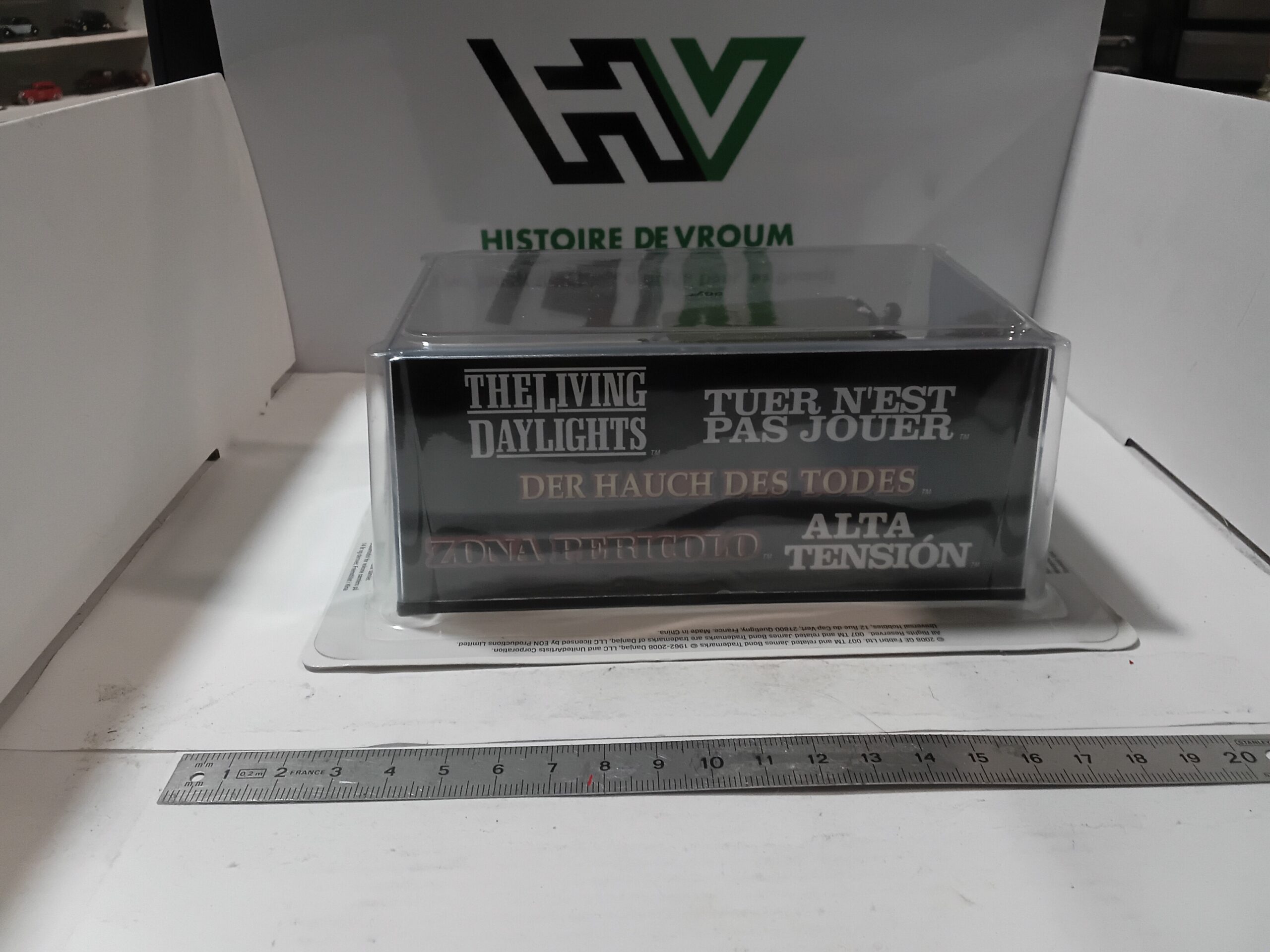 Land Rover Series III- The Living Daylights 007 James Bond + livret – Image 6