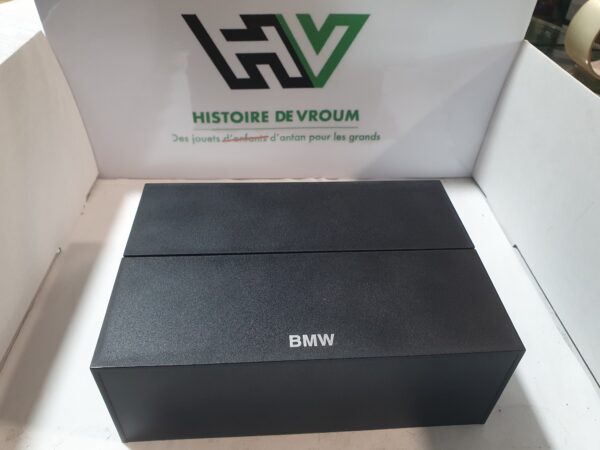 Miniature Collector BMW Z8 Roadster Rouge 1/43 - Édition Concessionnaire (Boîte BMW) - État Neuf – Image 7