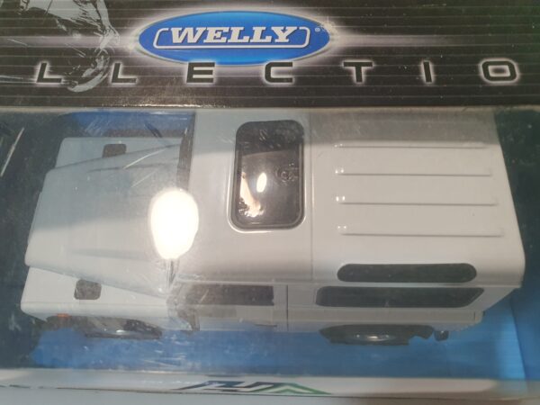 Land Rover Defender Classique - Miniature 1/24 Welly - Neuf en Boîte – Image 5